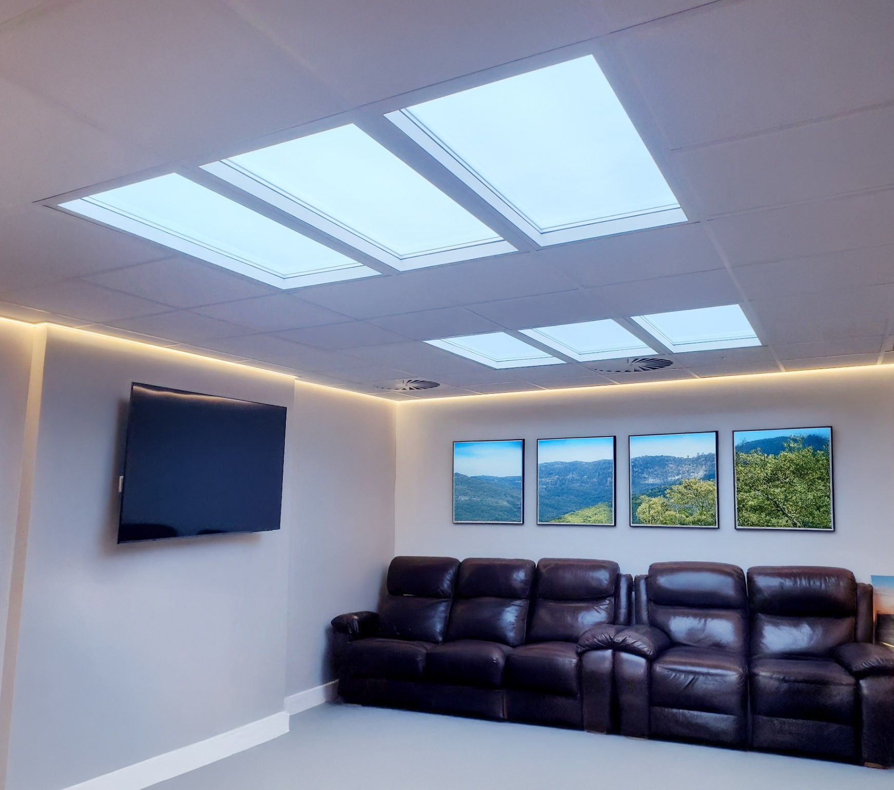 Innerscene Circadian Sky installed in on ceiling of waiting room in Royal Bournemouth Hospital, United Kingdom